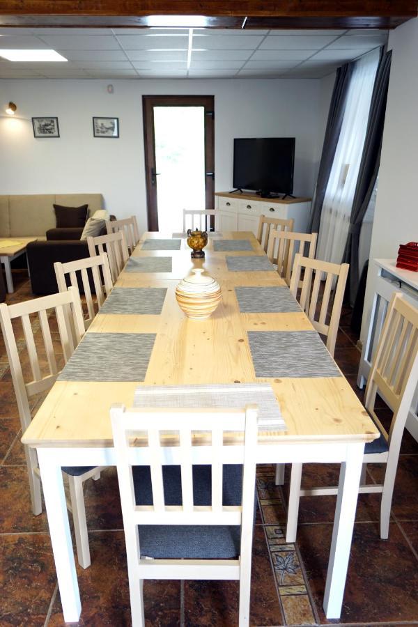 Cabana La Pestera Pestera  Buitenkant foto